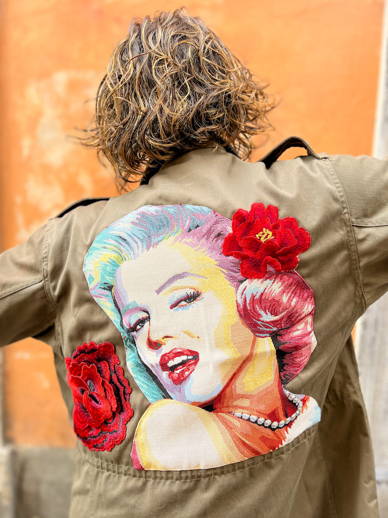 Veste militaire brodée Marylin Monroe upcyclée