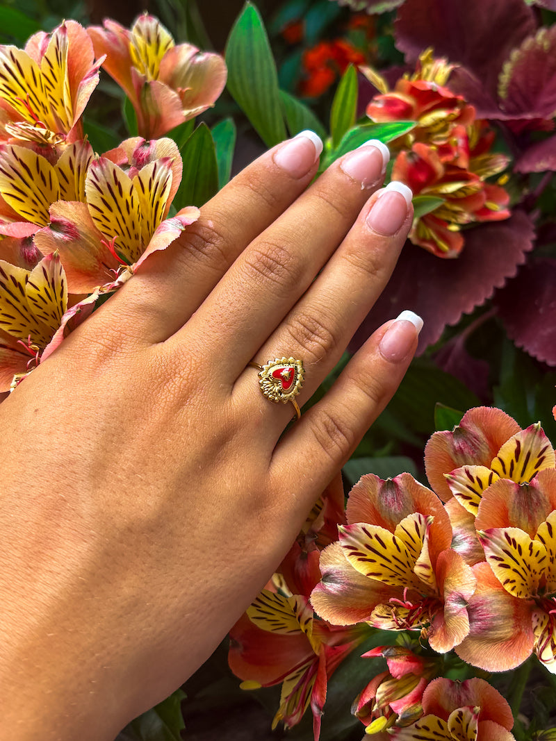 Bague en acier coeur sacré Milagros rouge