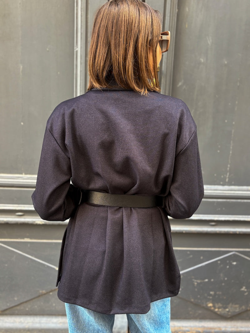 Blazer chic bleu marine ceintré