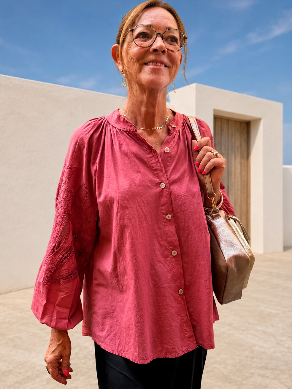 Blouse boutonnée broderies sur les manches - Bohème et chic