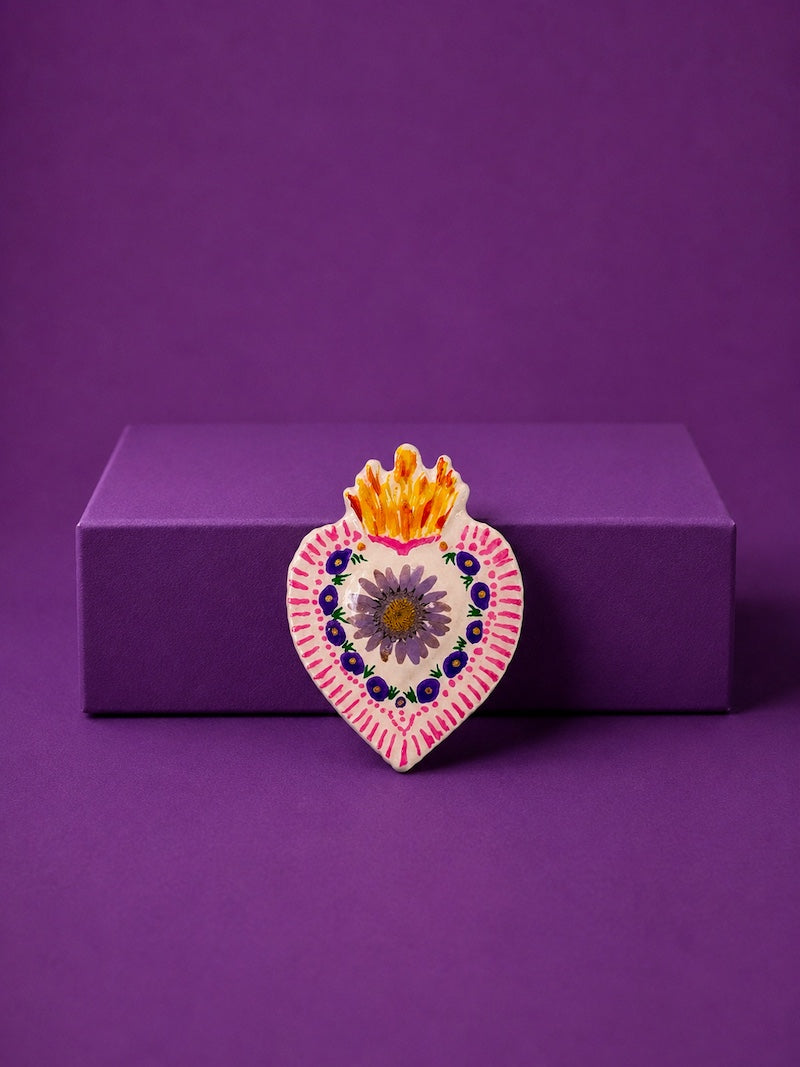 broche fait main coeur protecteur