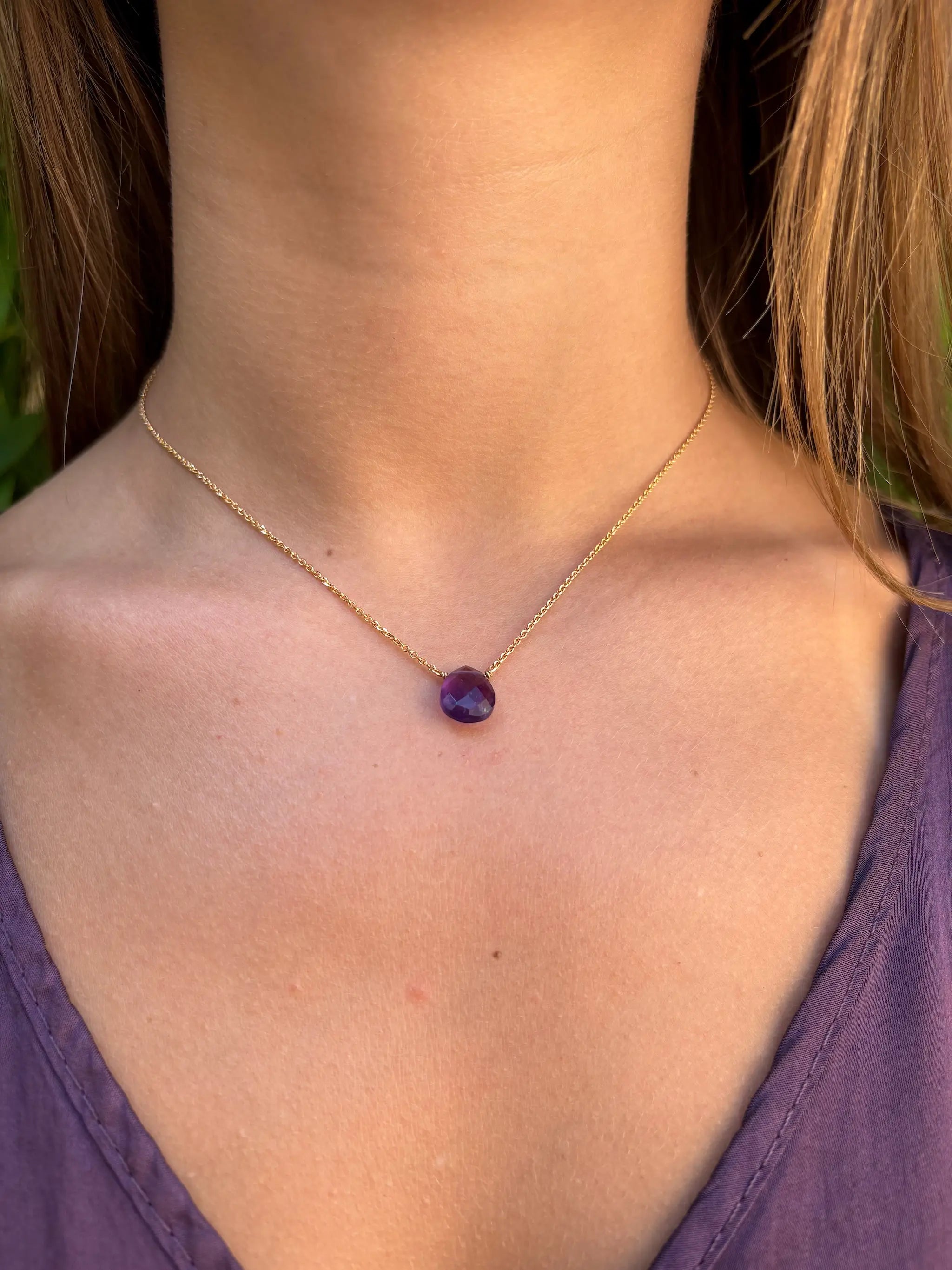 Collier améthyste violette et plaqué or