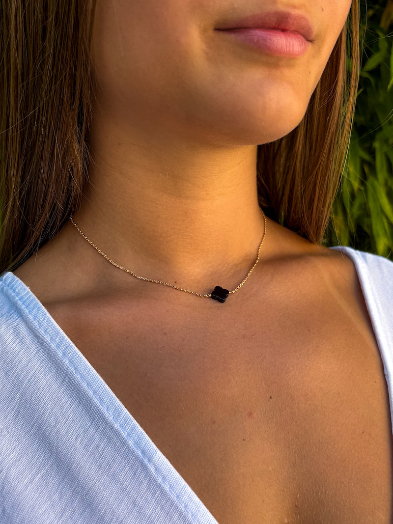 Collier trèfle en plaqué or et onyx Lucky