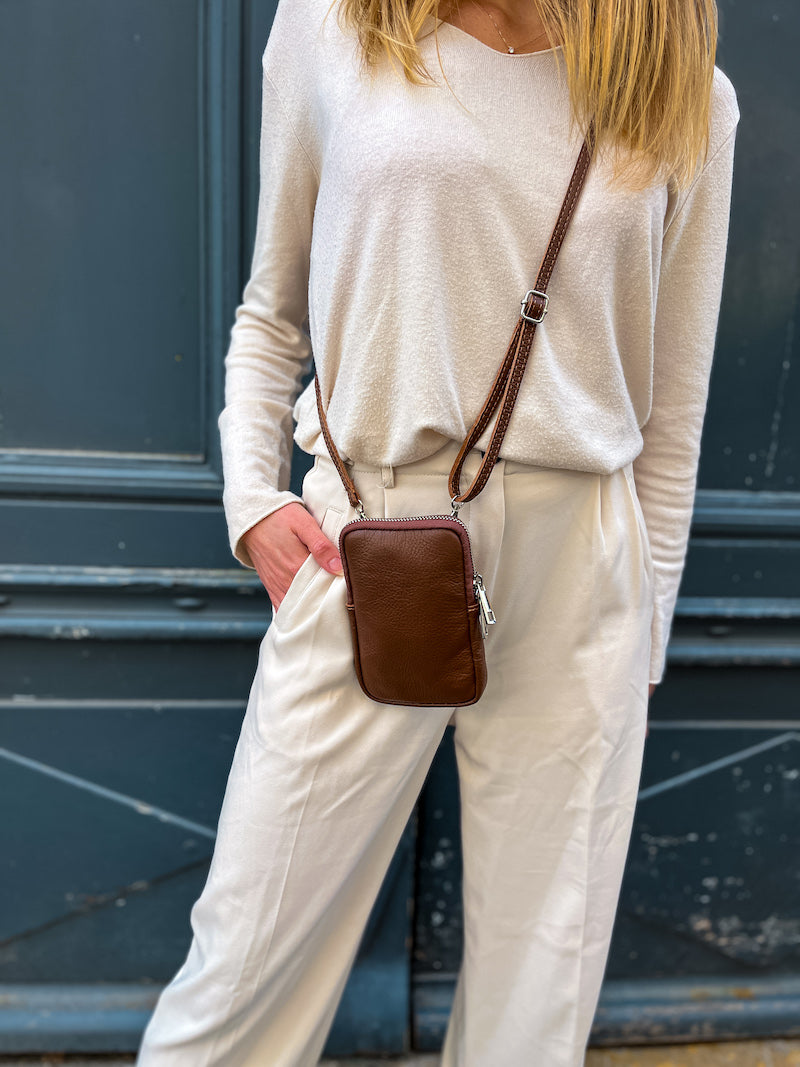 Étui de téléphone en cuir marron