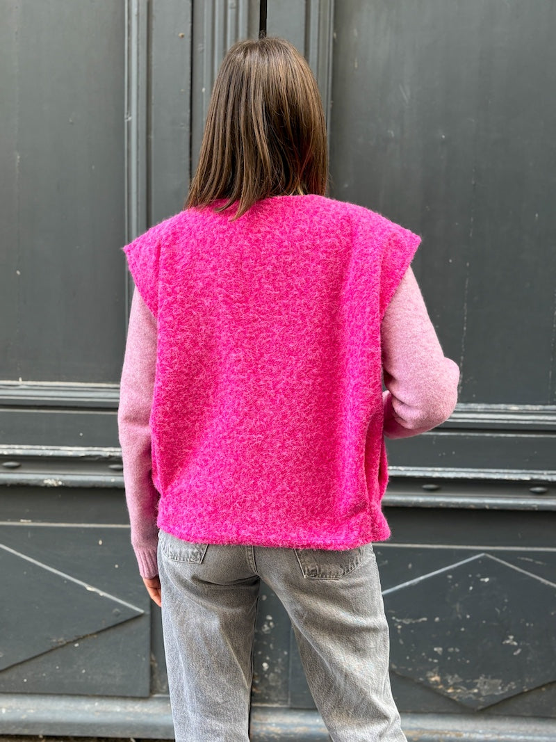 Gilet sans manches duveteux - Tendance et moderne