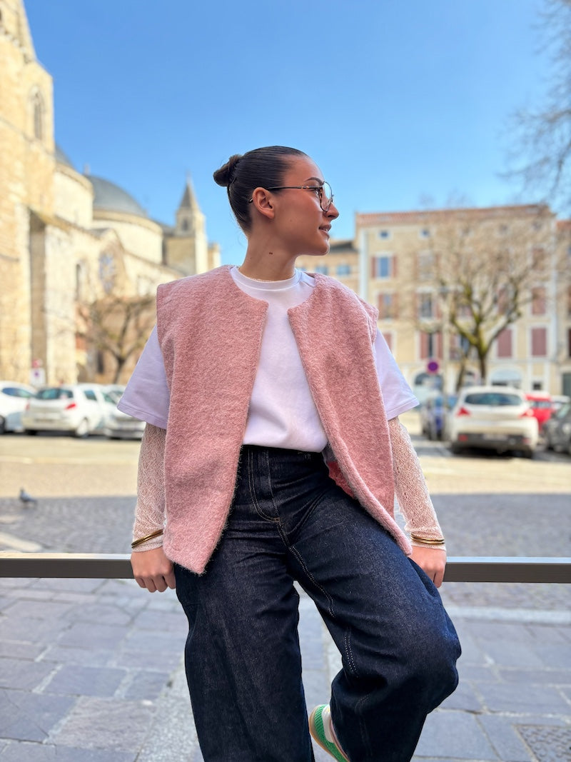 Gilet sans manches duveteux - Tendance et moderne