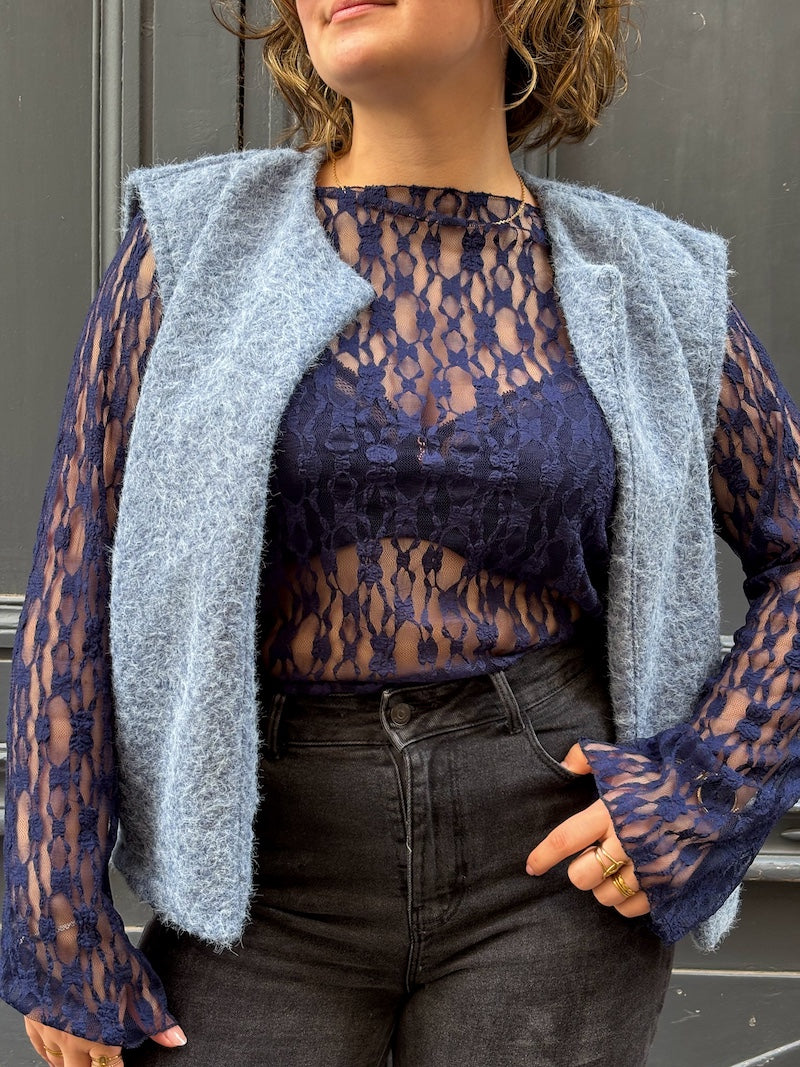 Gilet sans manches duveteux - Tendance et moderne