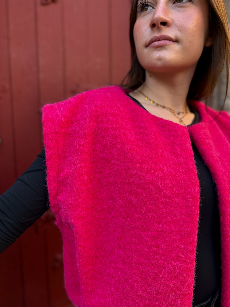 Gilet sans manches rose duveteux