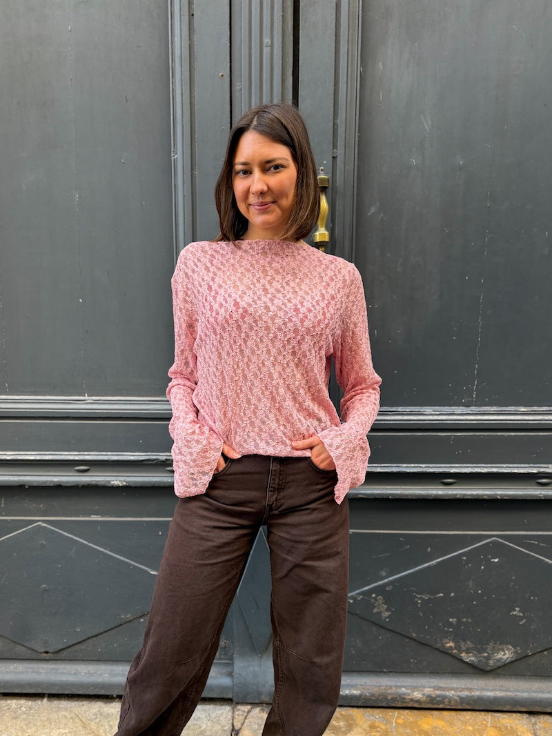 Top en dentelle tendance