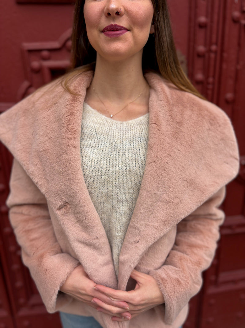 Manteau femme en fausse fourrure rose pâle – Style chic et doux