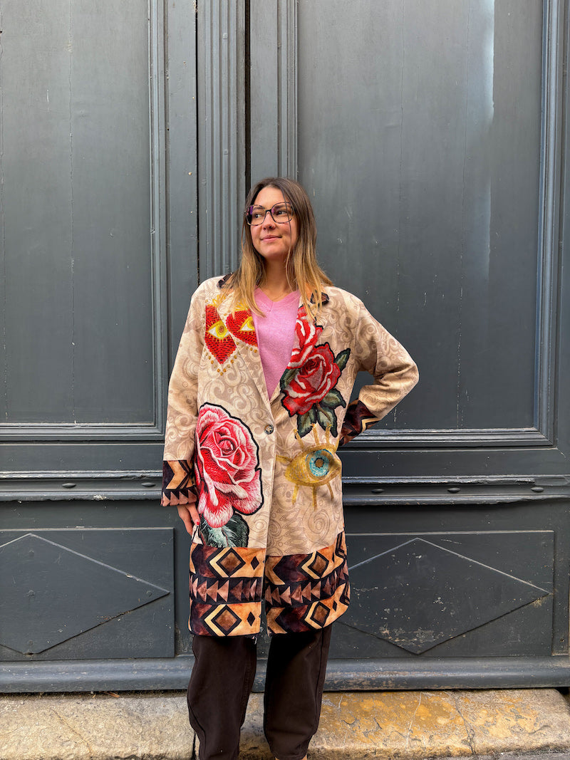 Manteau long femme imprimé Frida Kahlo et fleurs