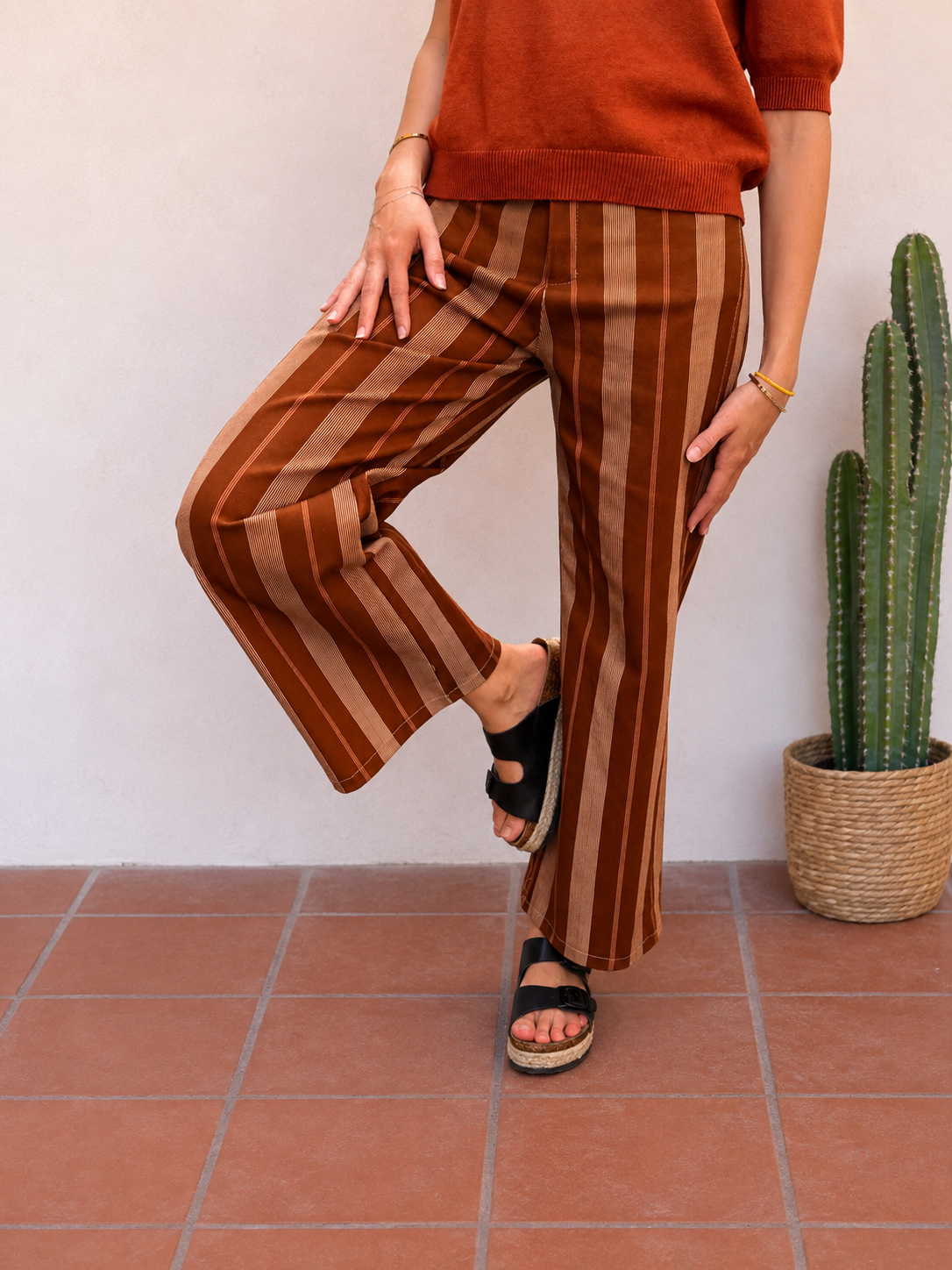 pantalon à rayures terracota tendance