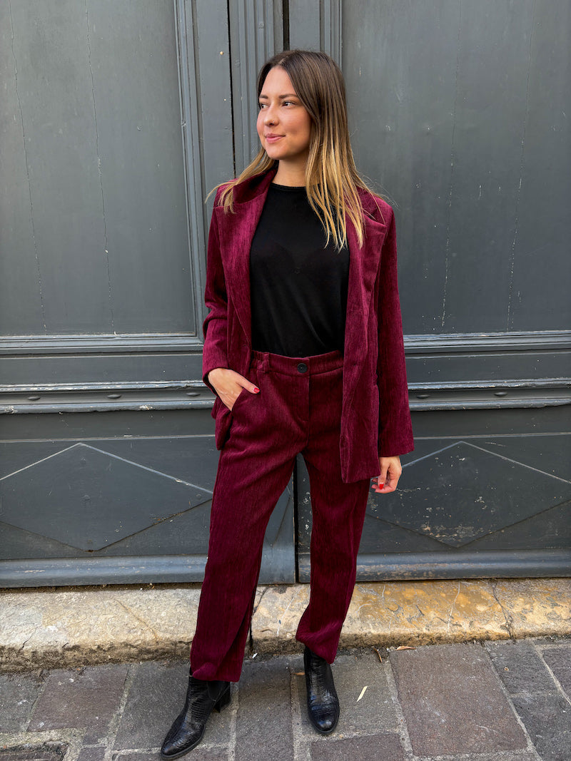 Pantalon de tailleur chic bordeaux en velours