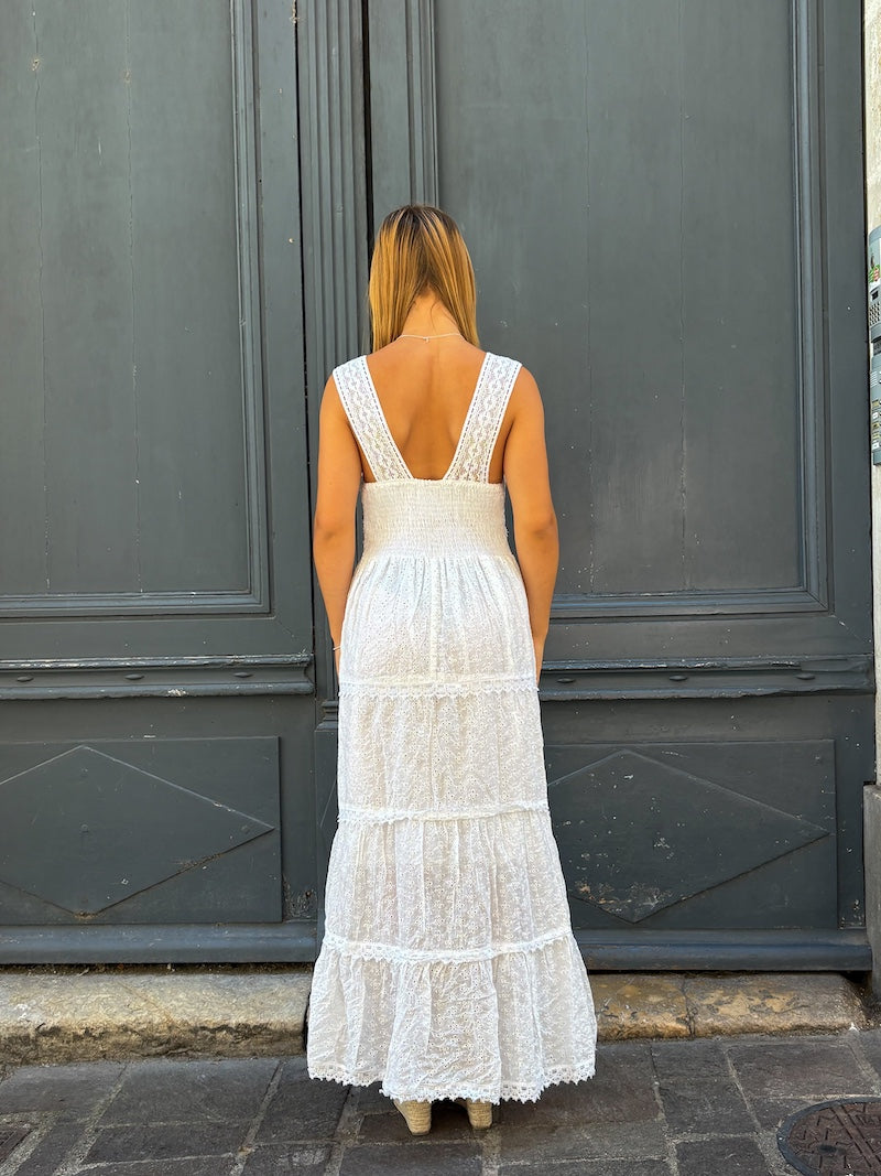 Robe longue boho chic en dentelle