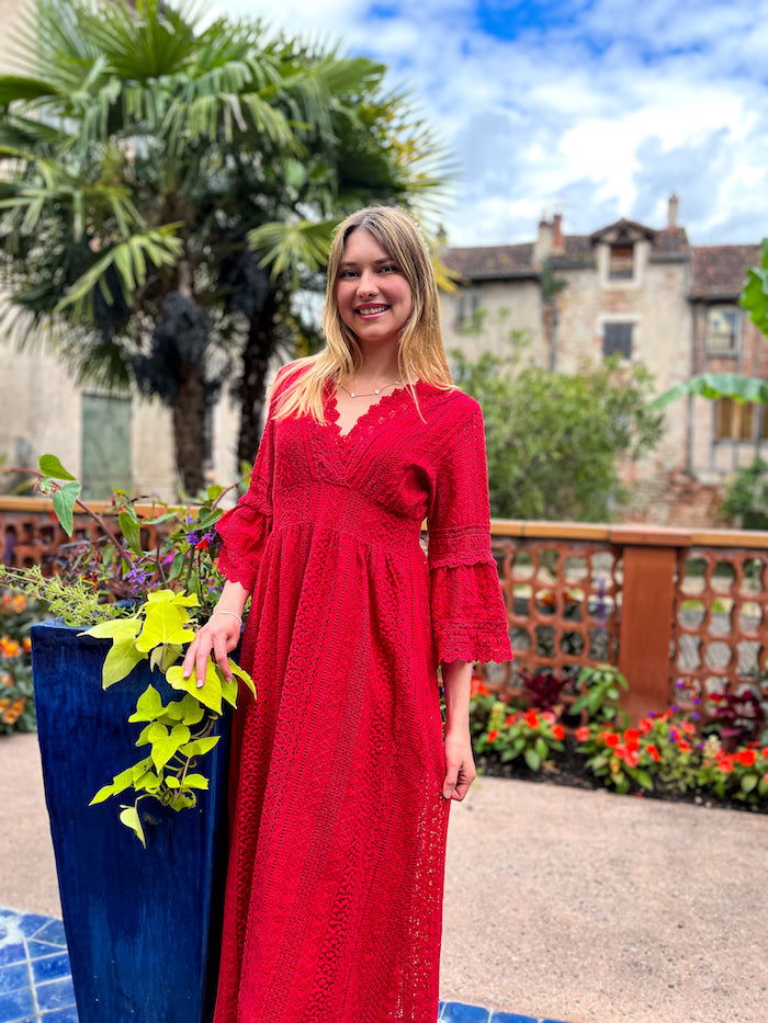 Robe longue bohème en dentelle rouge