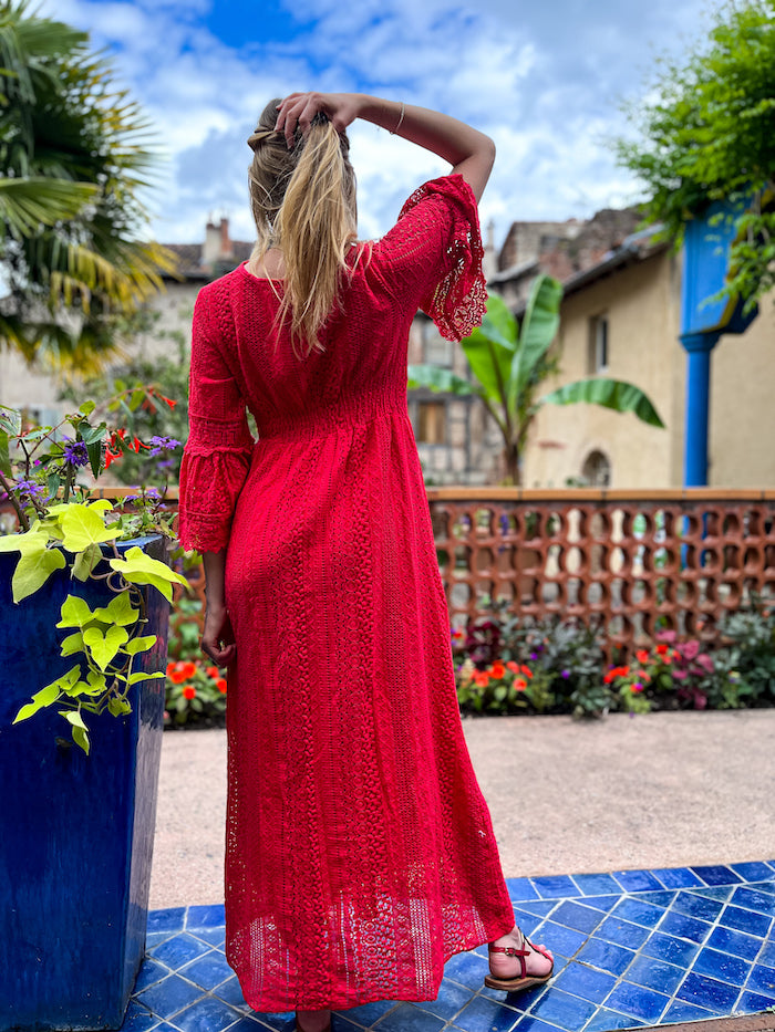 Robe longue bohème en dentelle rouge