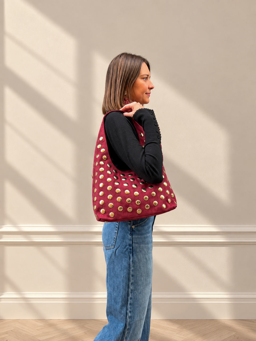 sac hobo tendance clouté couleur bordeaux pour femme