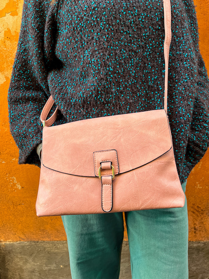 Sac bandoulière en simili cuir rose pale