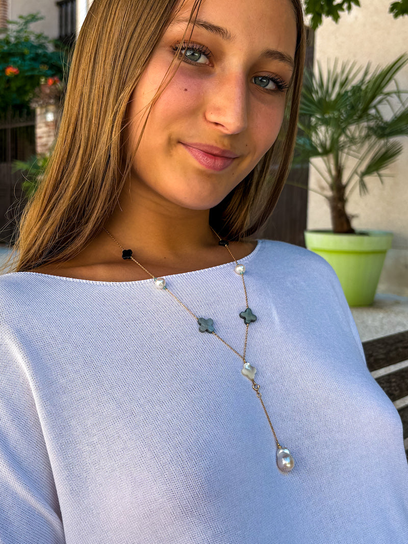 Sautoir trèfle en onyx nacre et plaqué or Lucky