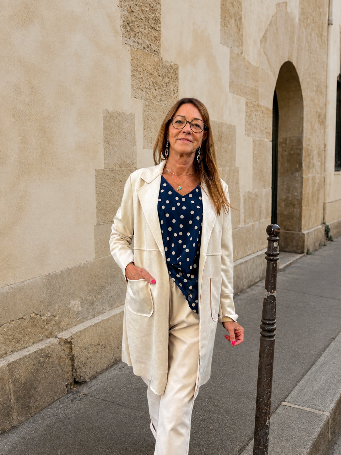 trench chic beige pour femme tendance mi-saison automne