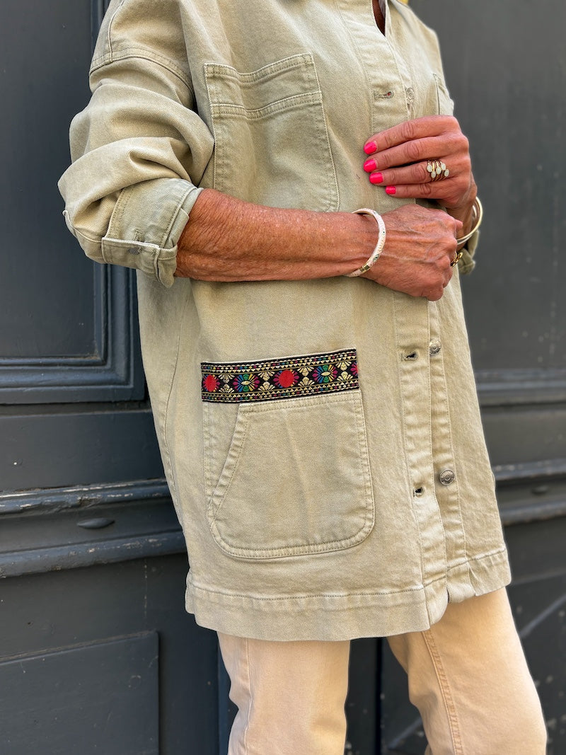 Veste oversize kaki personnalisée d'une Calavera Mexicaine - Tête de mort