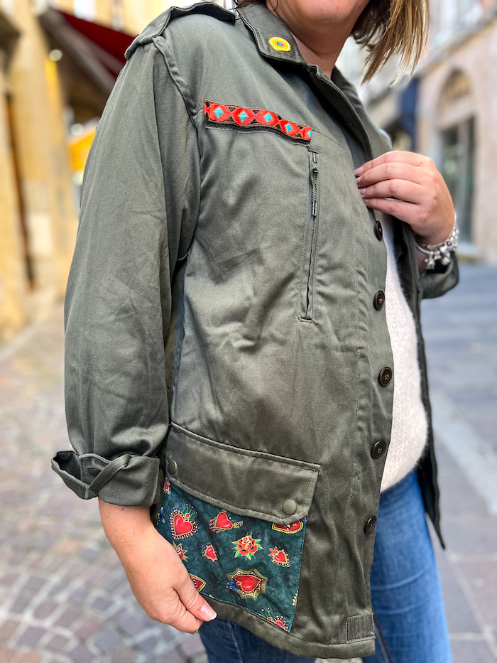 veste kaki customisée vierge de guadalupe