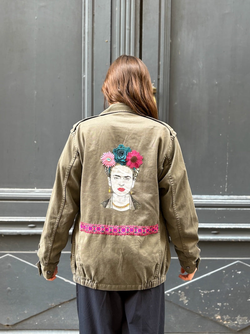 Veste militaire femme customisée Frida Kahlo - Pièce Unique