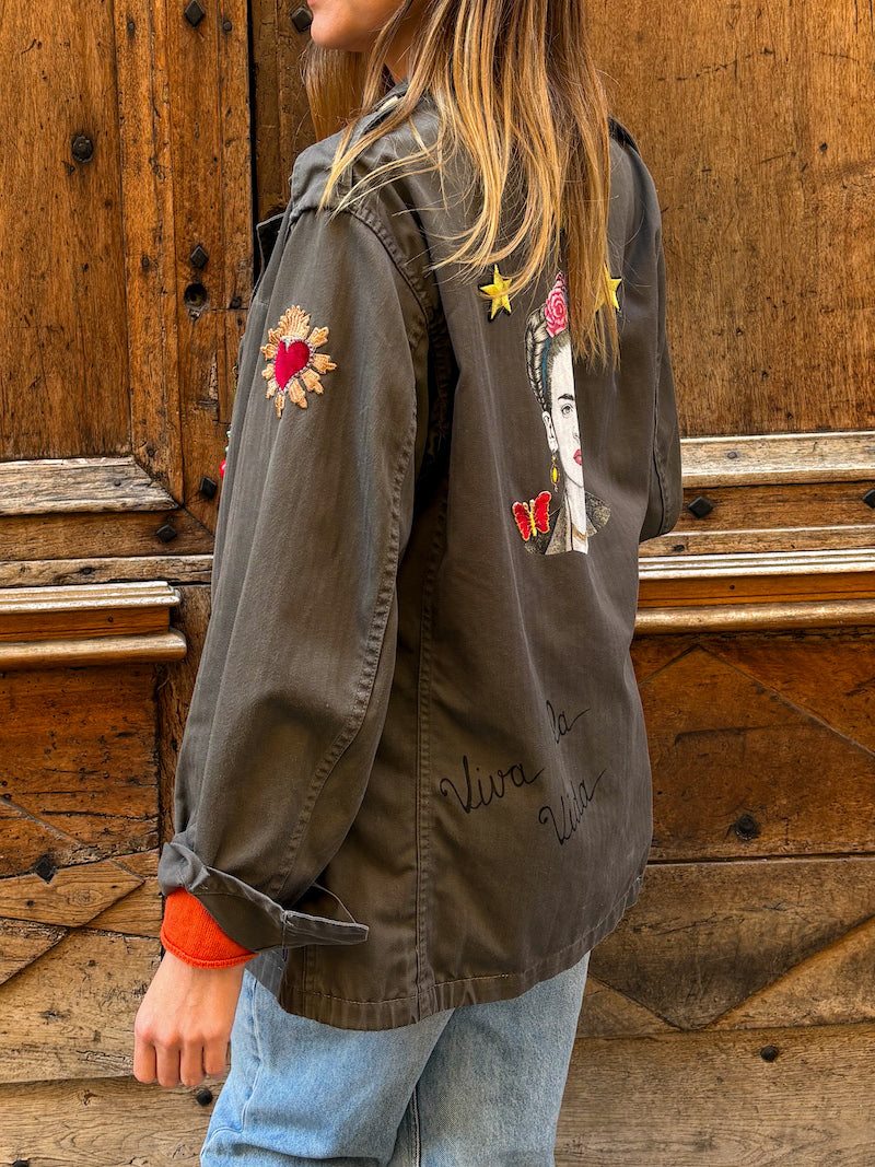 Veste militaire personnalisée à la main Frida Kahlo - Corazon Rojo