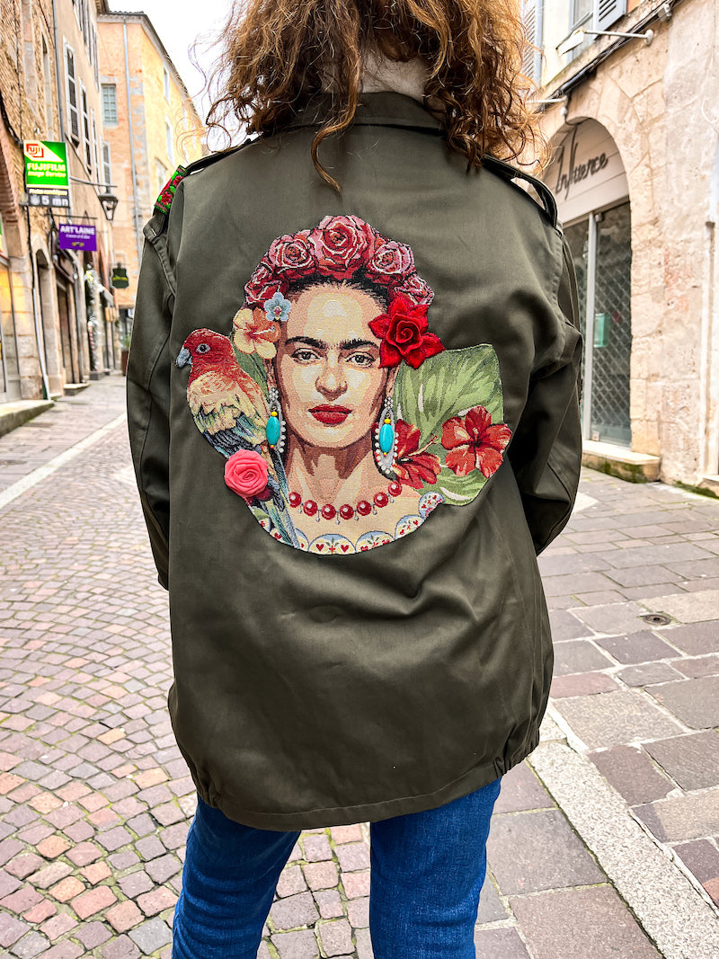 Veste militaire brodée à la main Frida Kahlo Papagayo