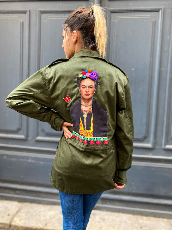Veste militaire customisée Frida Kahlo Maravillosa