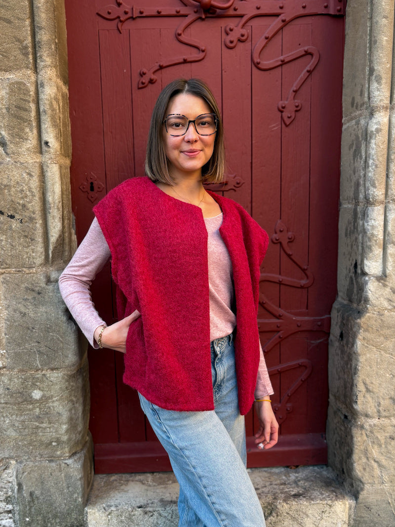Gilet sans manches moumoute framboise