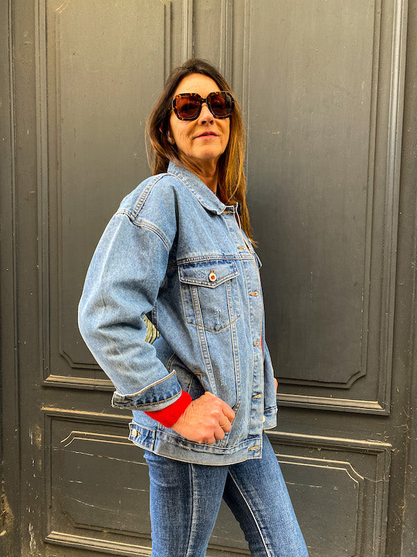 Veste en jean oversize personnalisée avec des ailes d'ange dorées