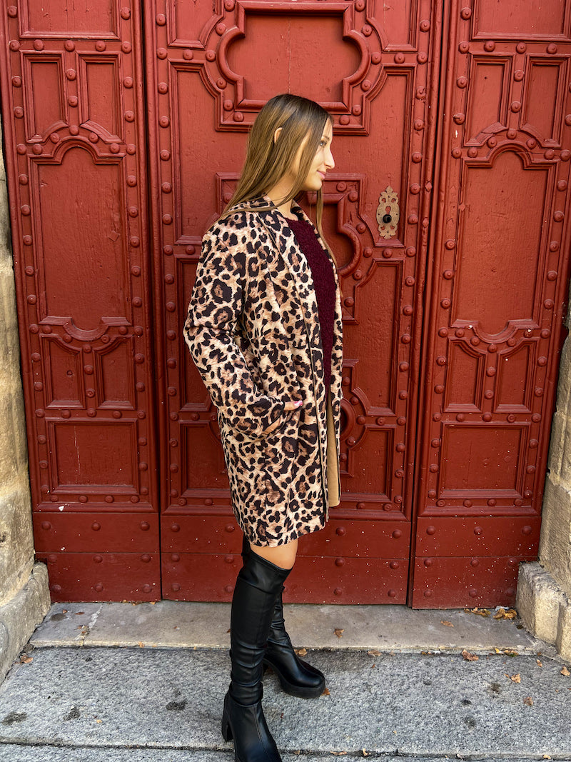Trench mi-long léopard en suédine