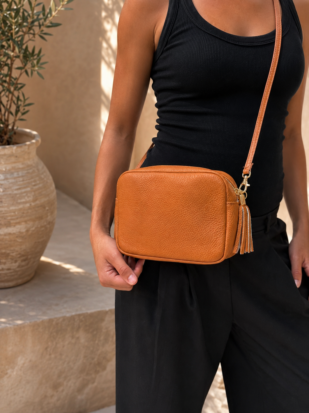 sac bandoulière en cuir marron tendance