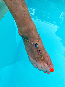 Bijou de pied en plaqué or et cristal Swarovski multicolore Esmeralda