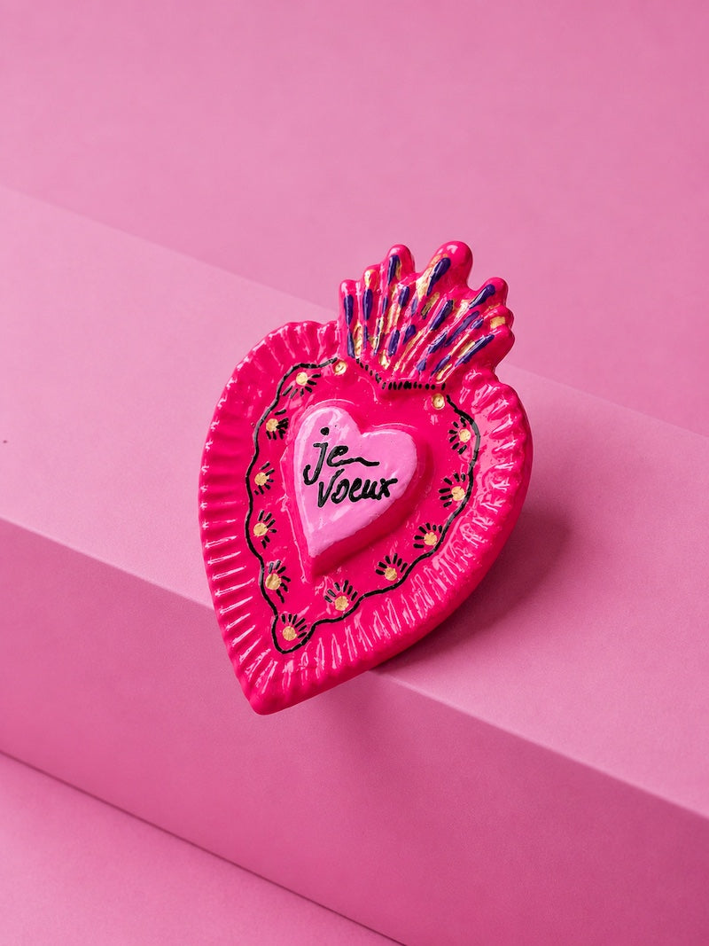 Broche cœur sacré ex-voto rose | Broche bohème fait main