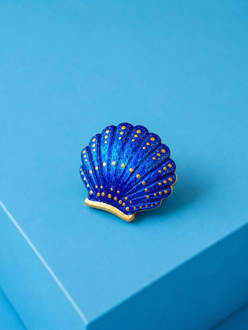 broche coquillage doré tendance
