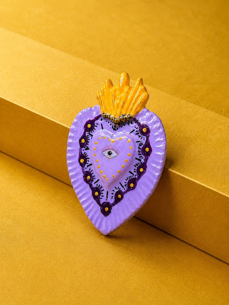 broche violette coeur ex voto fait main