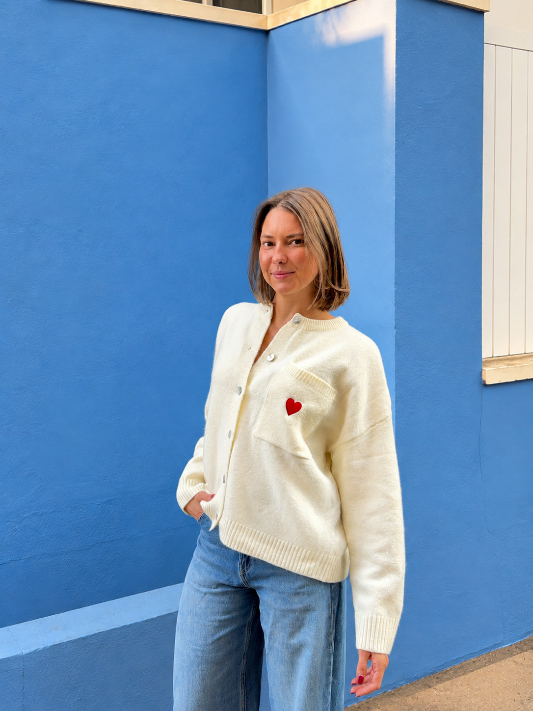 cardigan blanc avec coeur rouge pour femme tendance