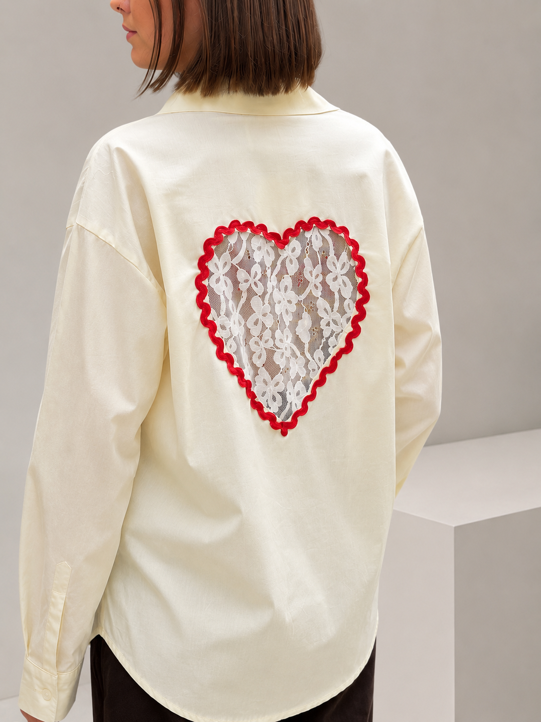 chemise coeur dans le dos tendance pour femme