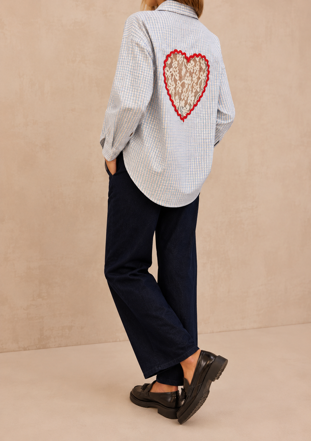 chemise tendance coeur en dentelle dos pour femme