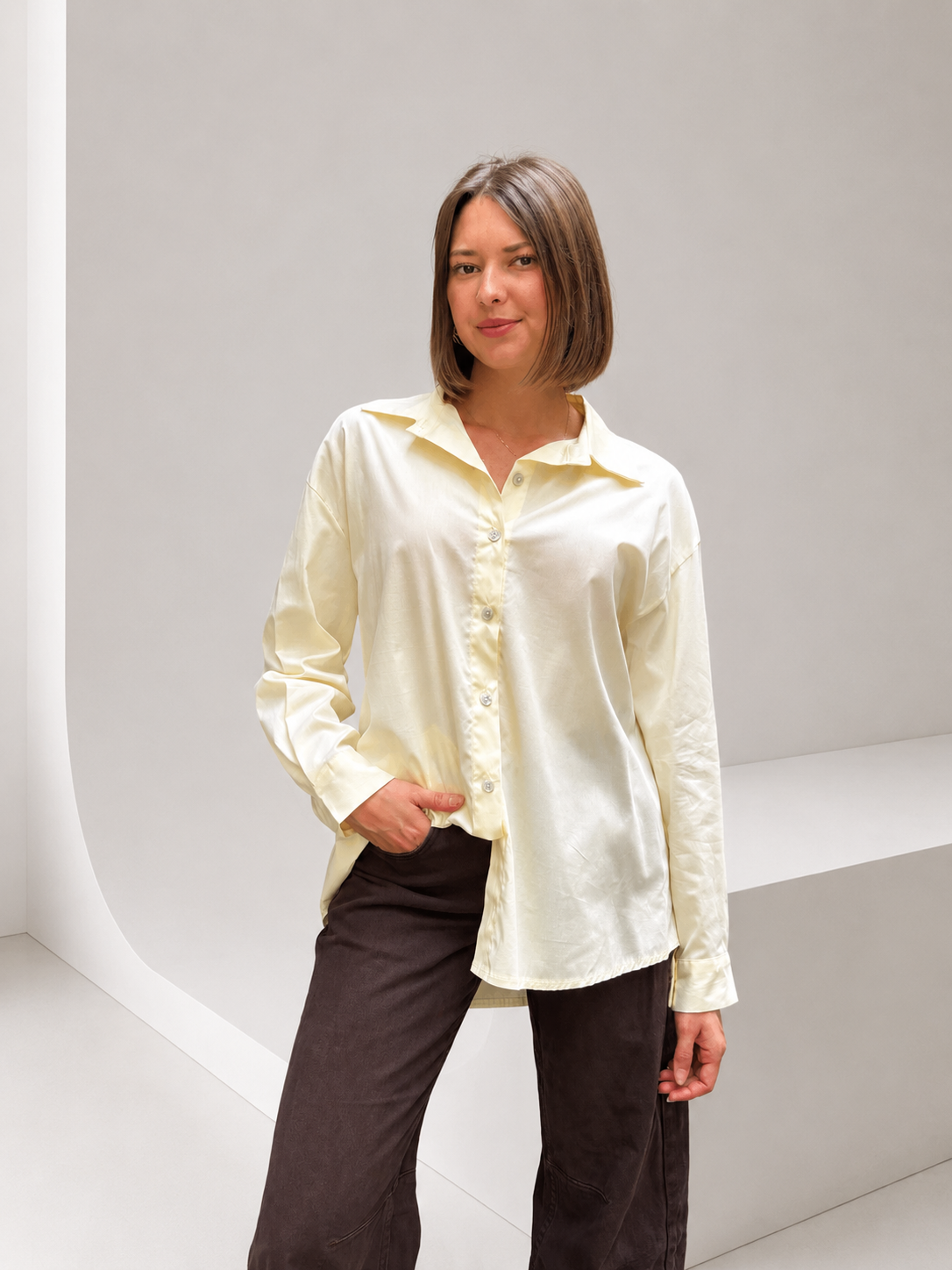 chemise jaune pastel tendance pour femme en coton
