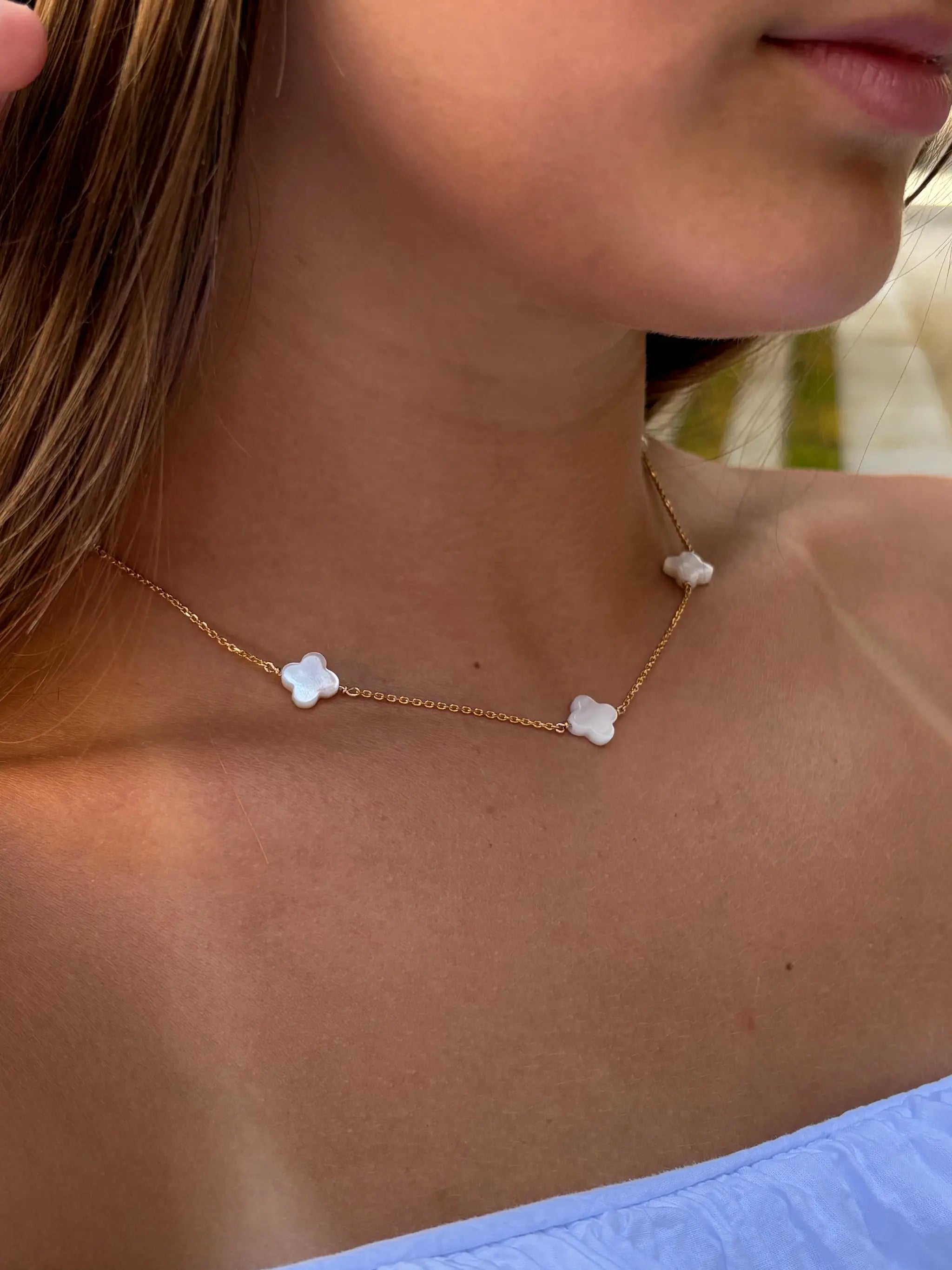 Collier trèfle en plaqué or doré