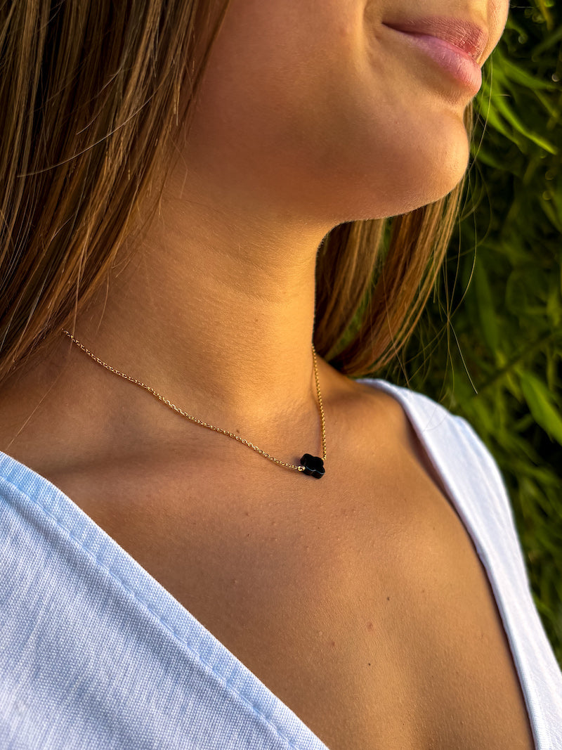 Collier trèfle en plaqué or et onyx Lucky