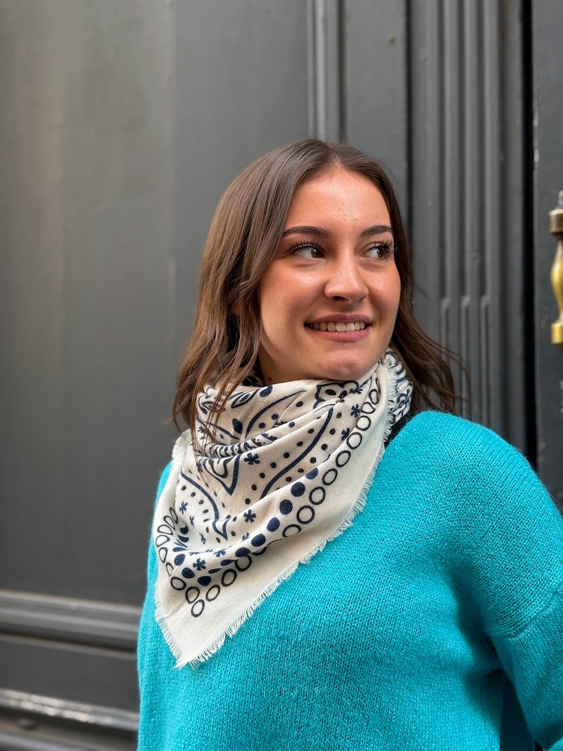 Foulard bandana blanc en laine