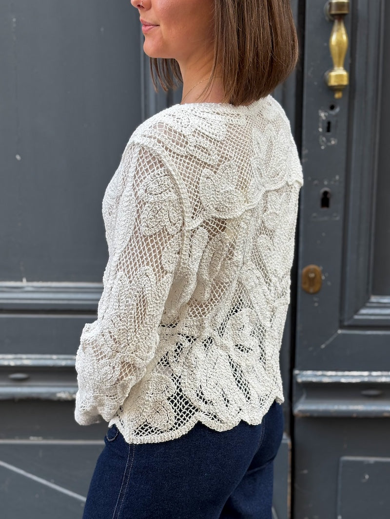 Gilet en crochet écru tendance