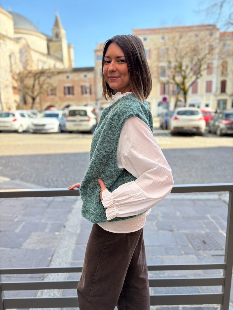 Gilet sans manches duveteux - Tendance et moderne