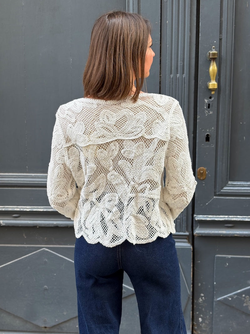 Gilet en crochet écru tendance