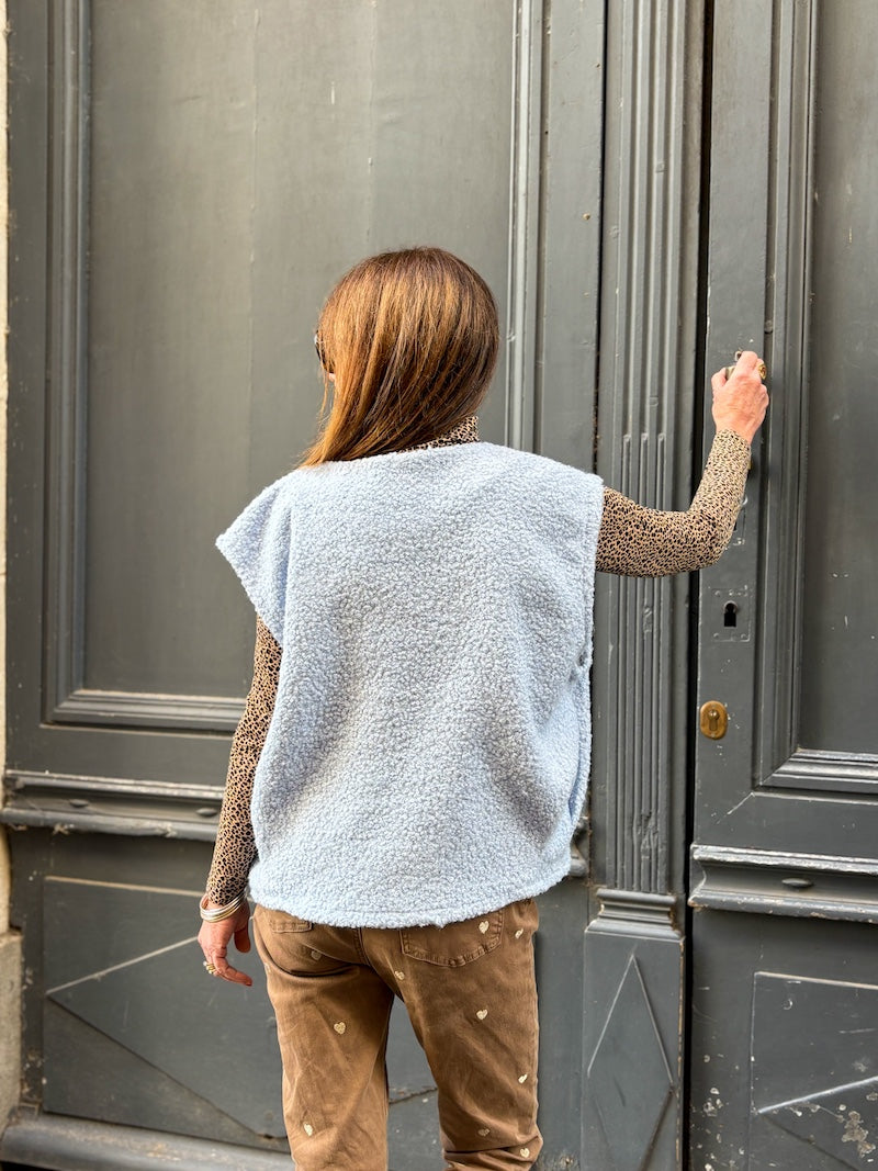 Gilet sans manches duveteux - Tendance et moderne