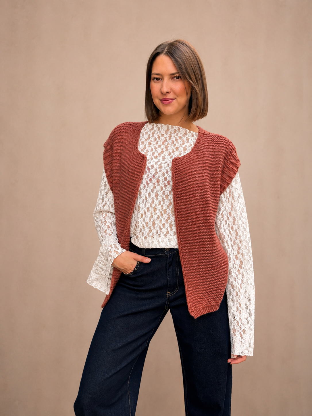 gilet sans manches en maille terracotta tendance pour femme